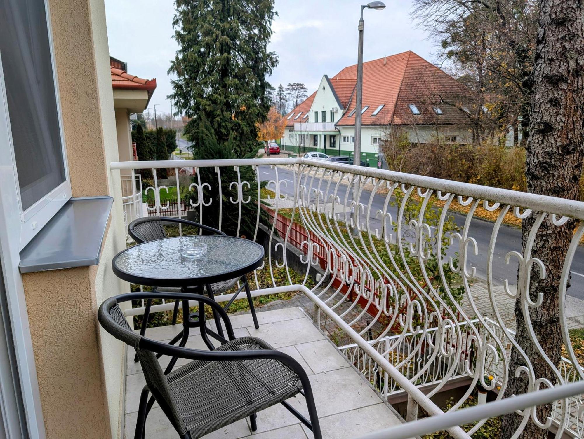 Ferienwohnung Moon Light Hévíz Exterior foto